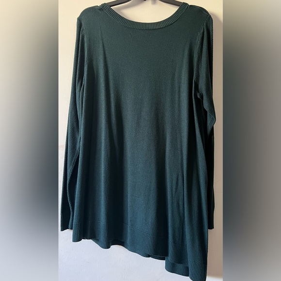 Beautiful Apt 9 stylish dark green sweater. - Picture 5 of 6